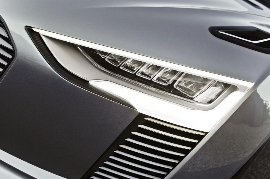 Детали экстерьера Audi e-Tron Spyder Concept 2010 года  (фото 80 из 105)